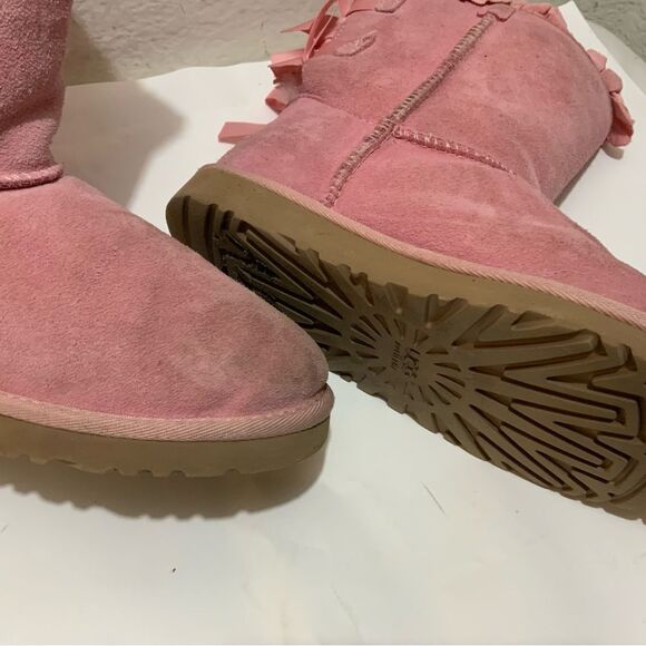 UGG Girls Pink Sheepskin Bailey Bow Ruffles Boots Girls 1013278K size 4 - Picture 9 of 16